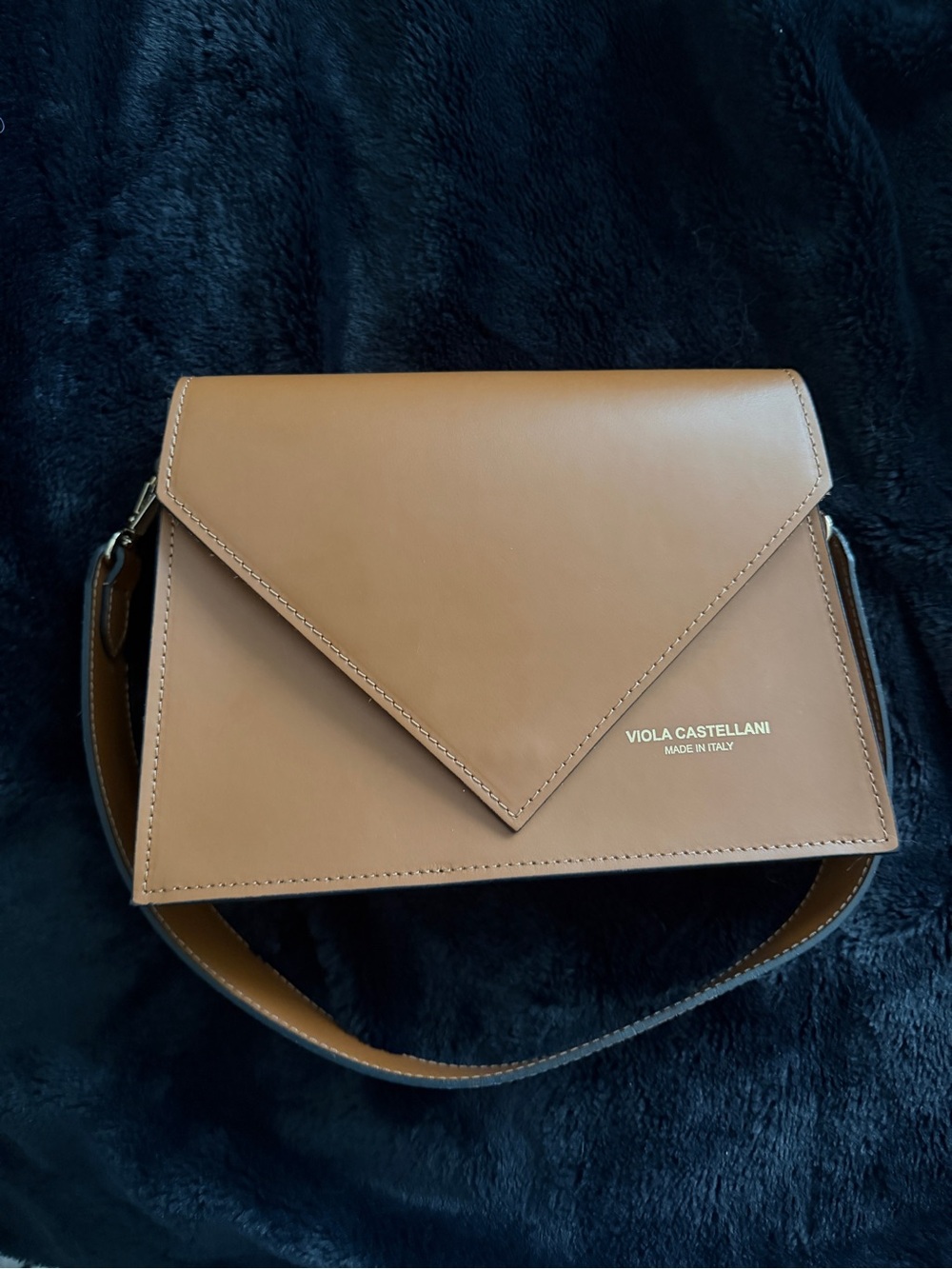 Viola Castellani Tan Leather Envelope Crossbody